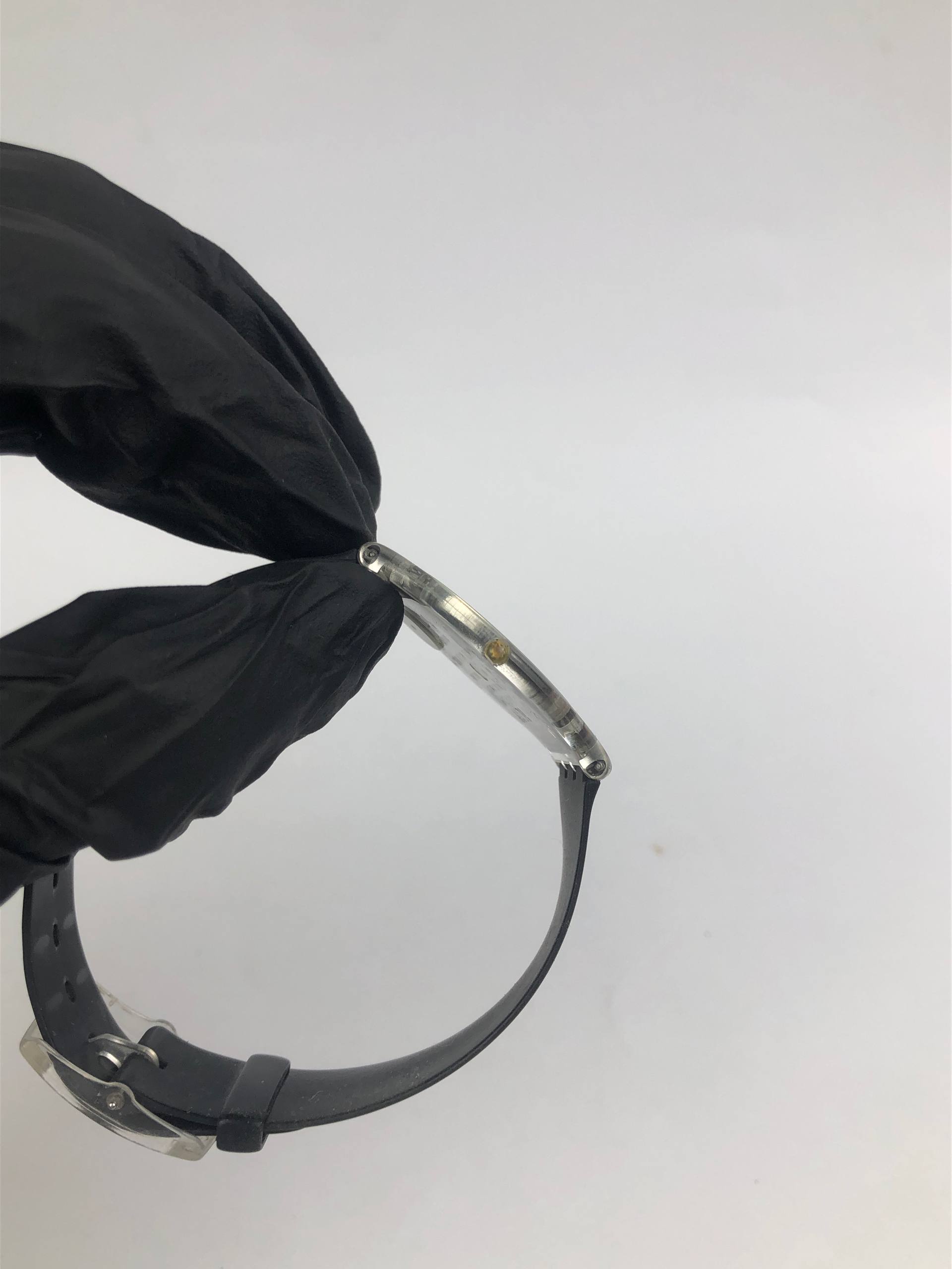 SWATCH SKIN BLACK CLASSINESS SFK361 ULTRA THIN ORIGINAL - Gambar 5