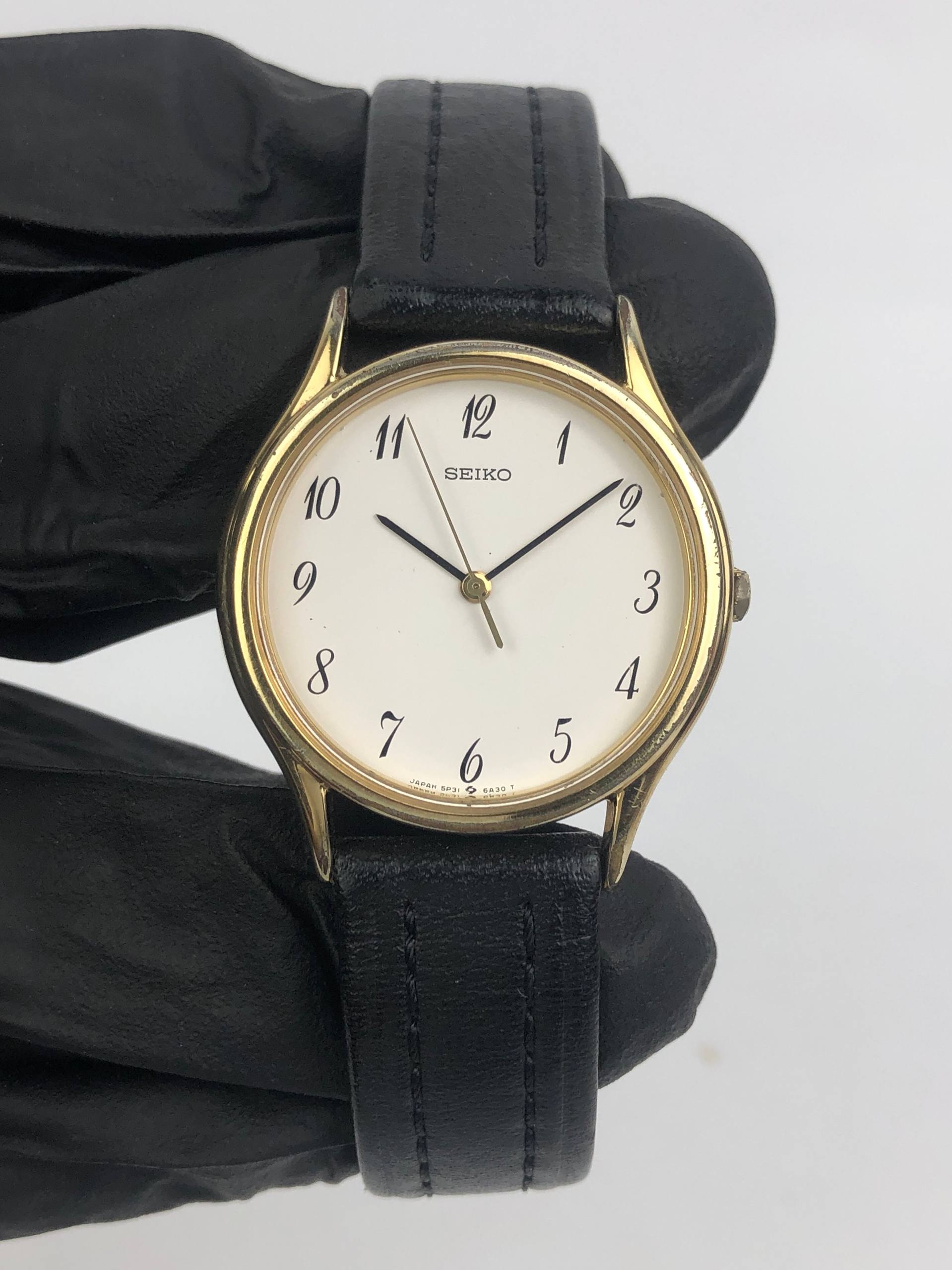 SEIKO 5P31-6A10 ARABIC DIAL GOLD ROUND CASE - Gambar 2