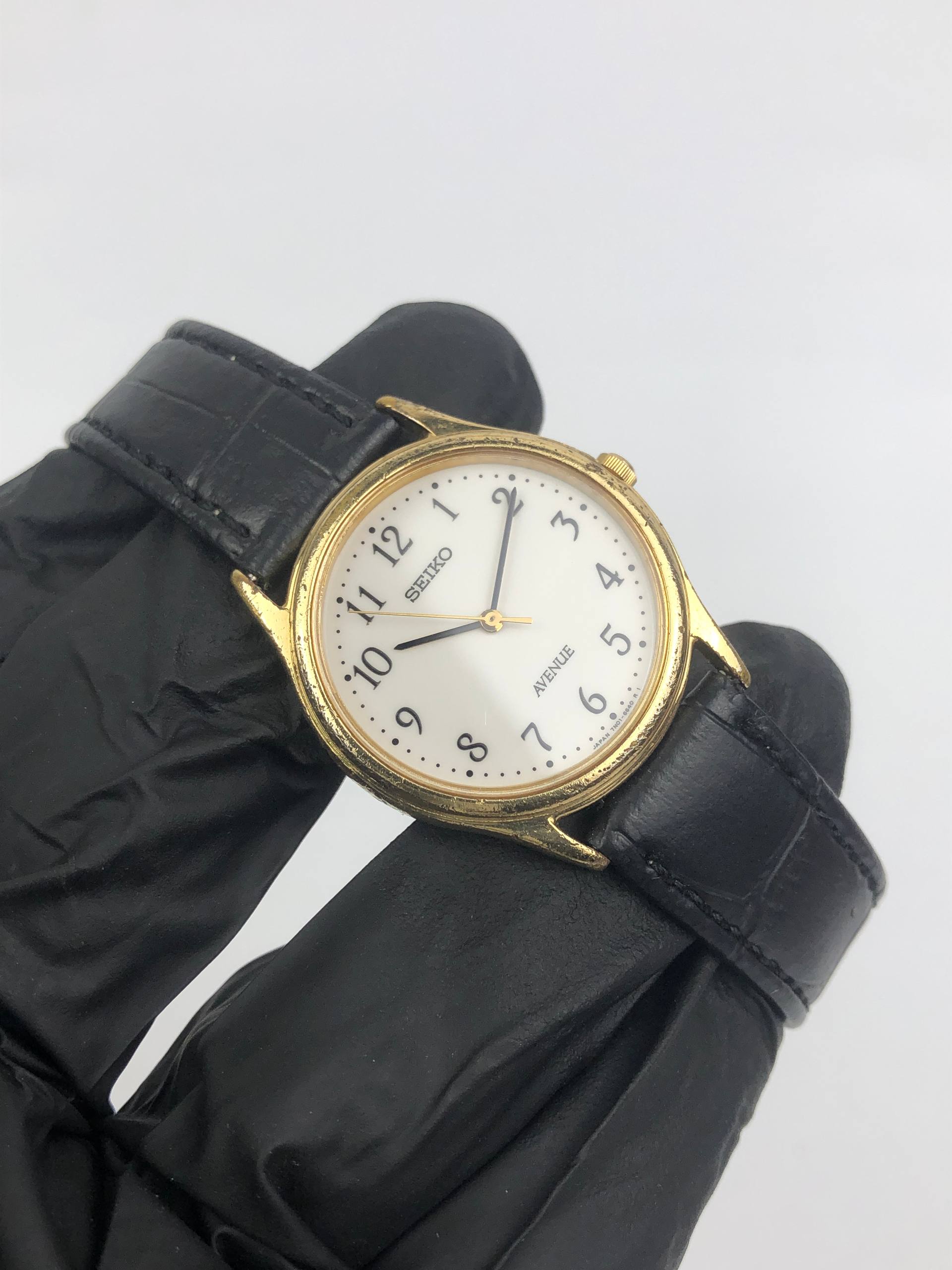 SEIKO 7N01-6490 NUMERIK GOLD ROUNDCASE - Gambar 4