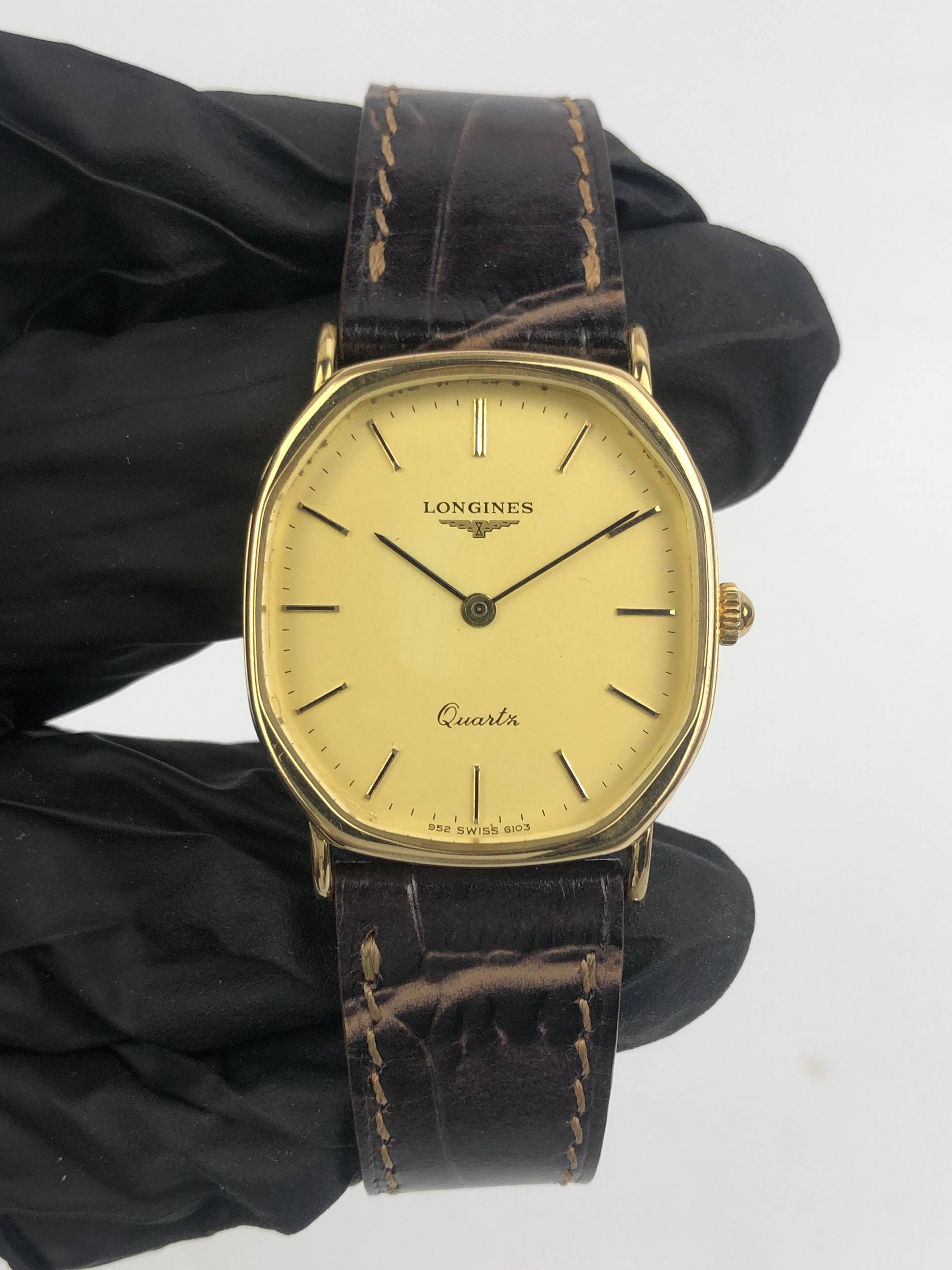 LONGINES QUARTZ OCTAGON GOLD CASE - Gambar 2
