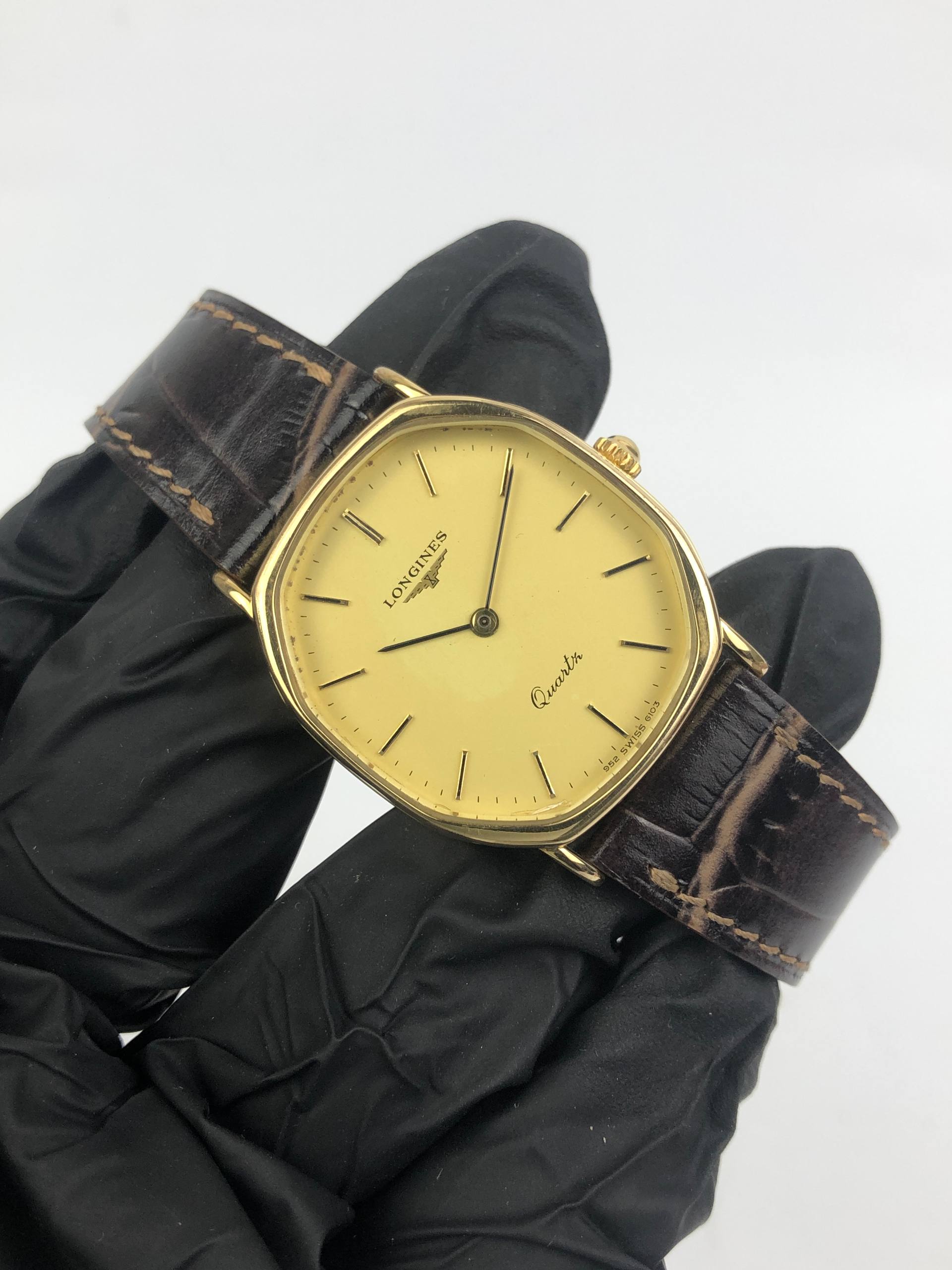 LONGINES QUARTZ OCTAGON GOLD CASE - Gambar 4