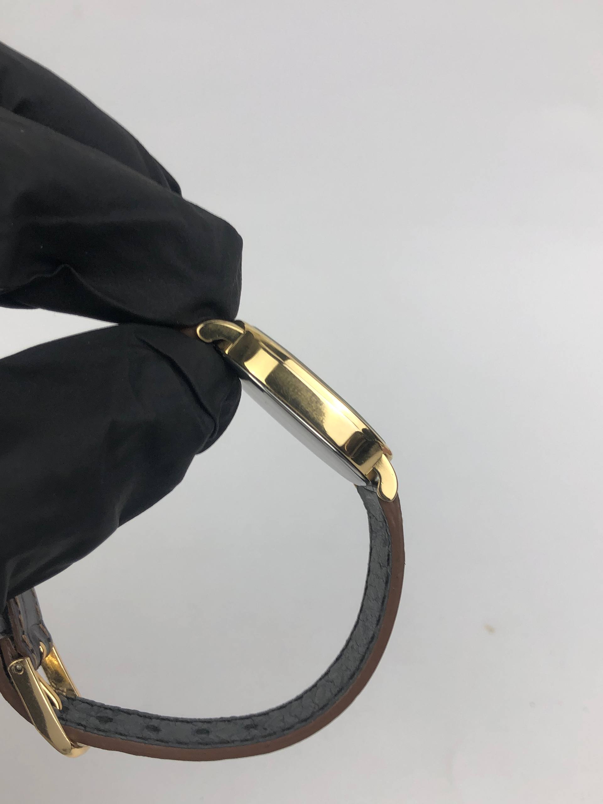 LONGINES QUARTZ OCTAGON GOLD CASE - Gambar 5