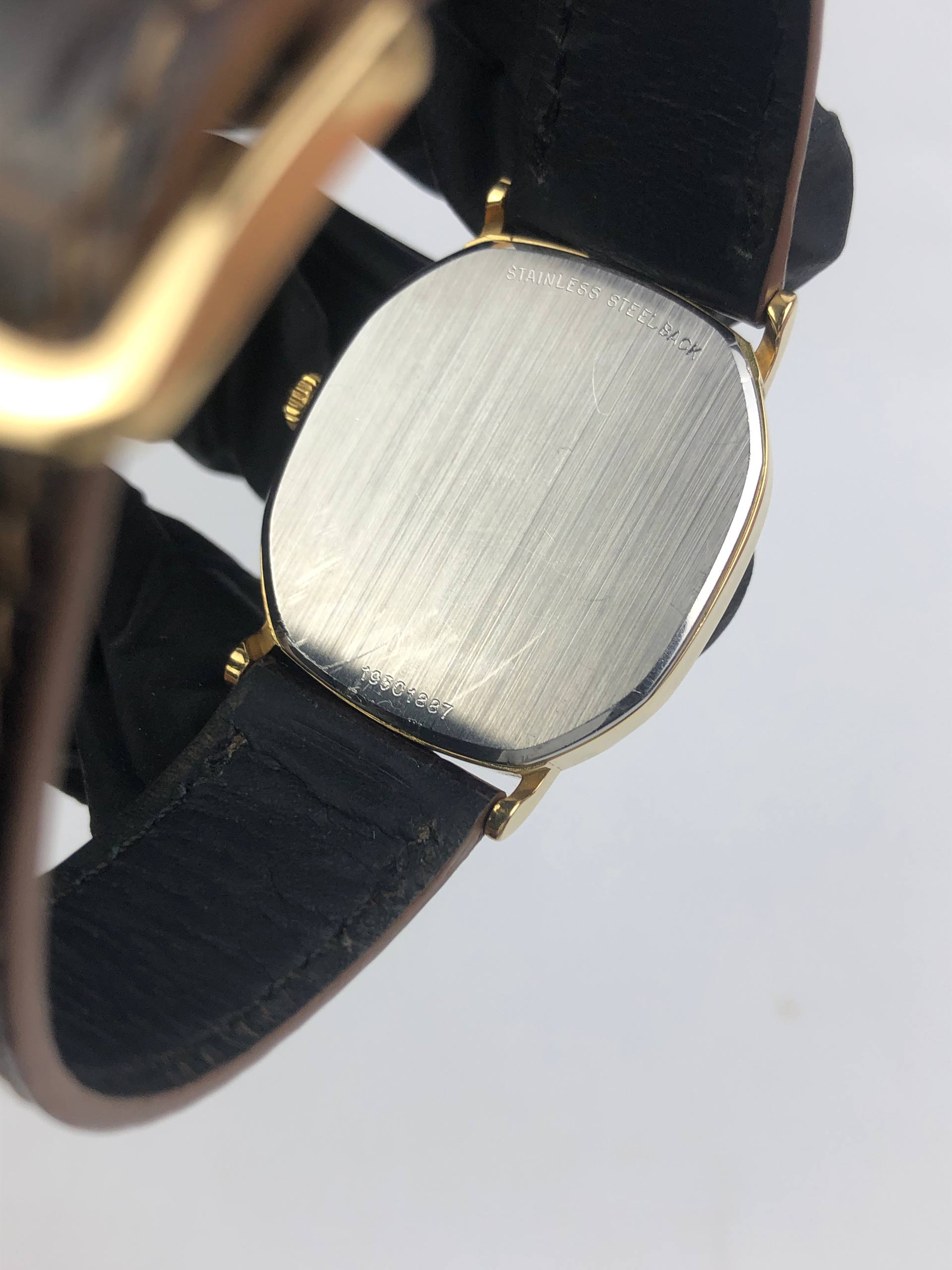 LONGINES QUARTZ OCTAGON GOLD CASE - Gambar 7