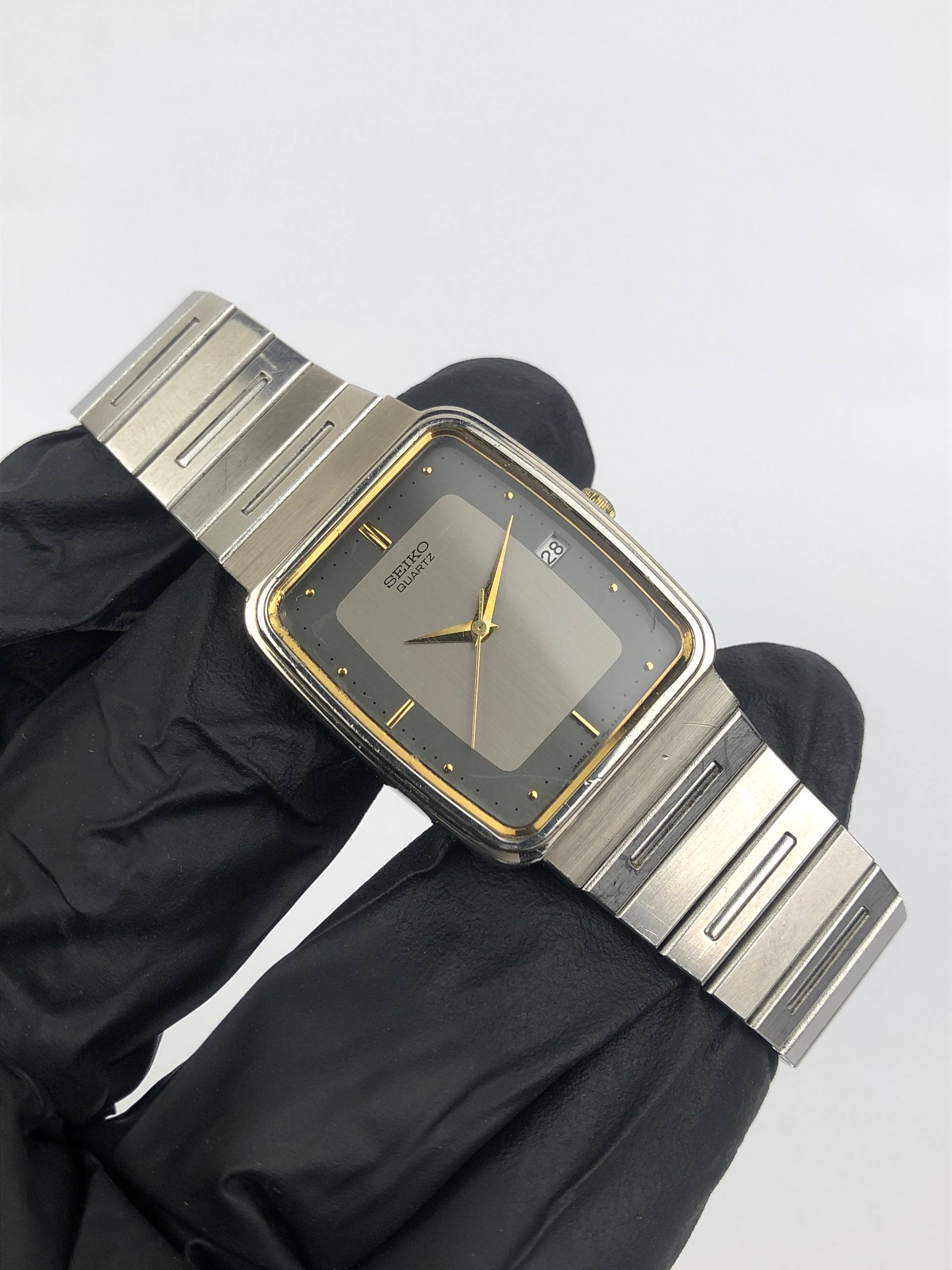 SEIKO 5Y32-5A10 QUARTZ TANK GUILOCHE GREY DIAL ALL ORI - Gambar 3