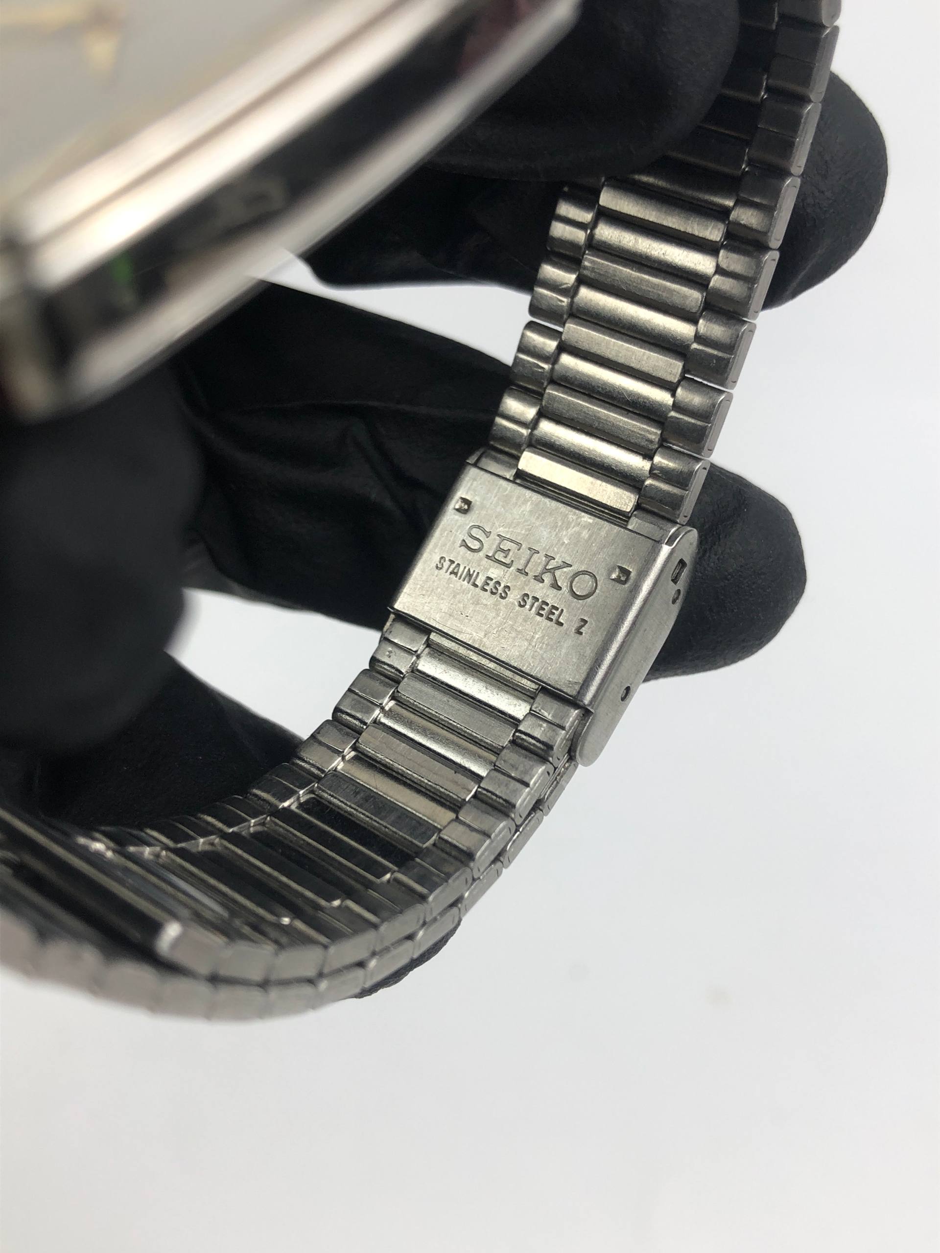SEIKO 5Y32-5A10 QUARTZ TANK GUILOCHE GREY DIAL ALL ORI - Gambar 6