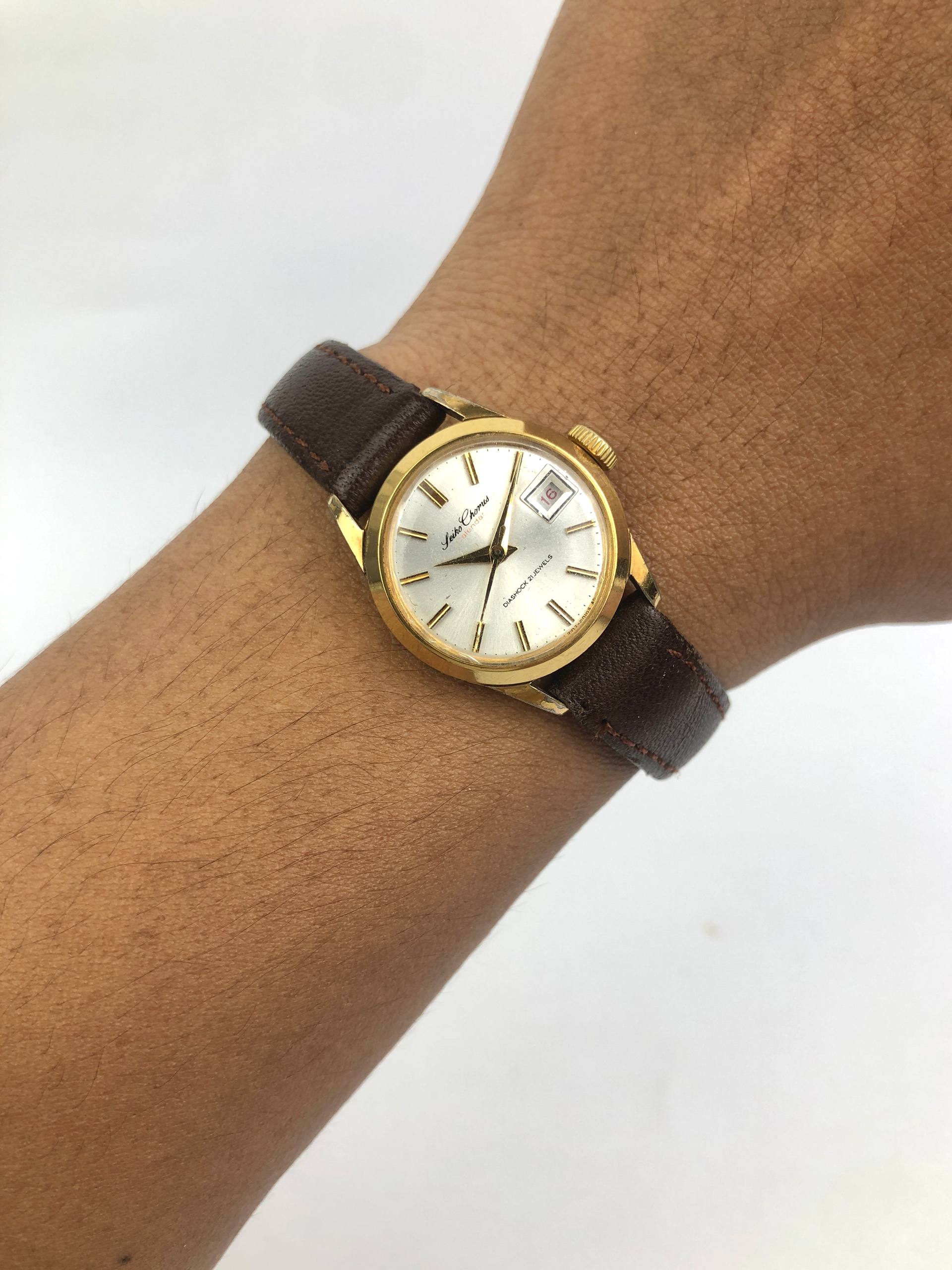 SEIKO 2107-0010 CHORUS DATE GOLD PLATED LADIES