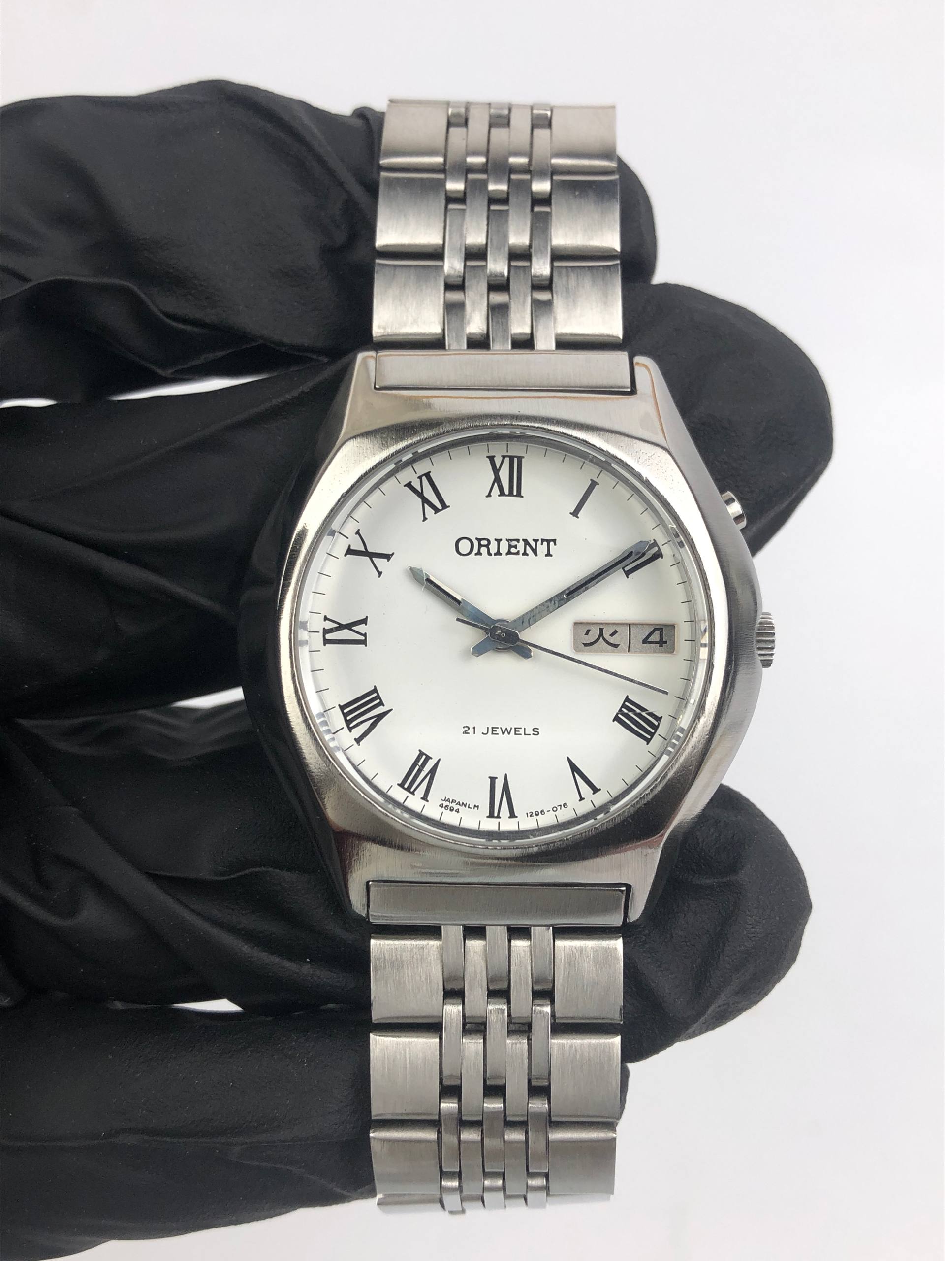 ORIENT VINTAGE AUTOMATIC DAYDATE JAPAN ROMAN DIAL - Gambar 2