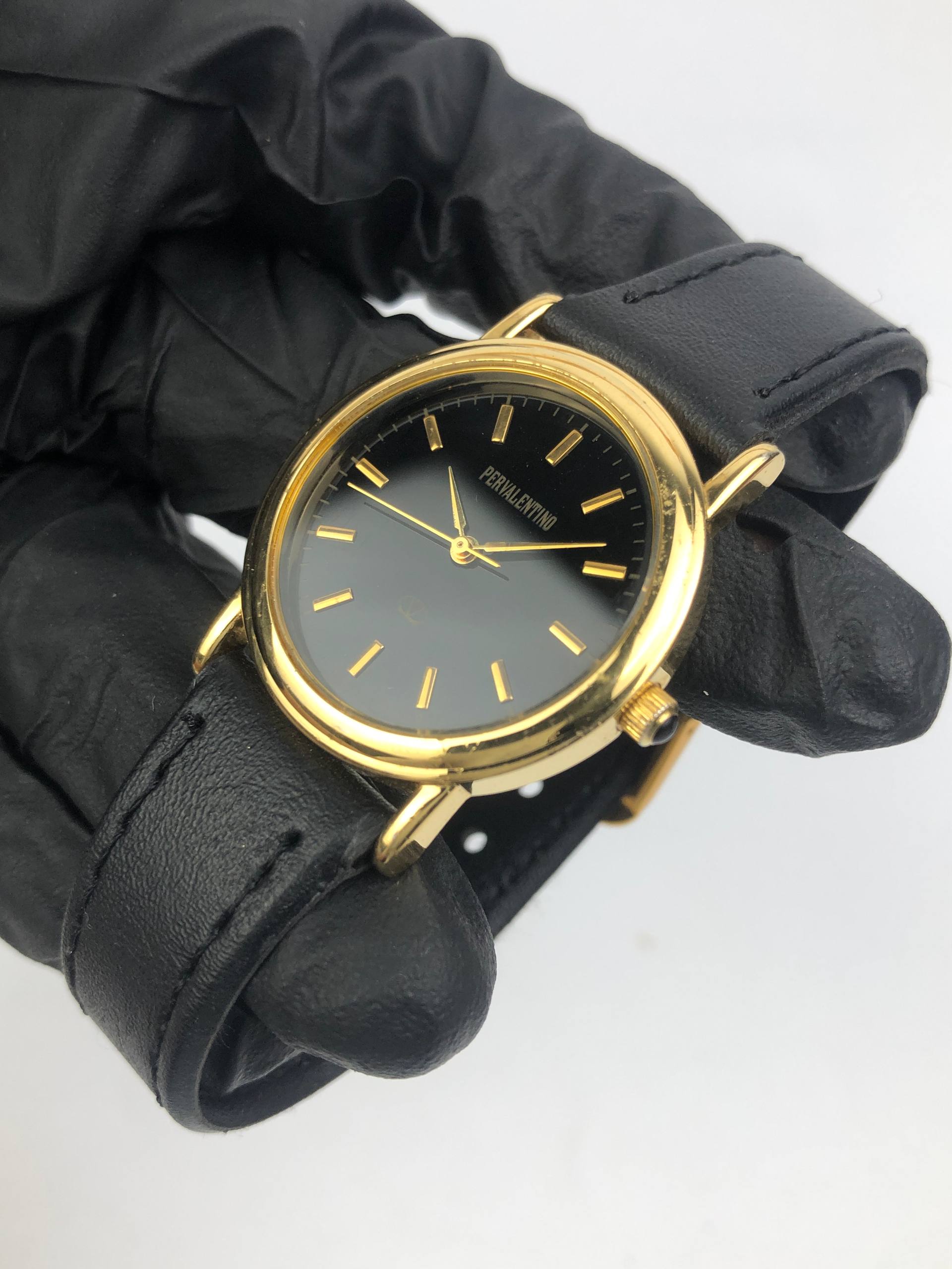 PERVALENTINO VINTAGE WATCH GOLD TONE - Gambar 3