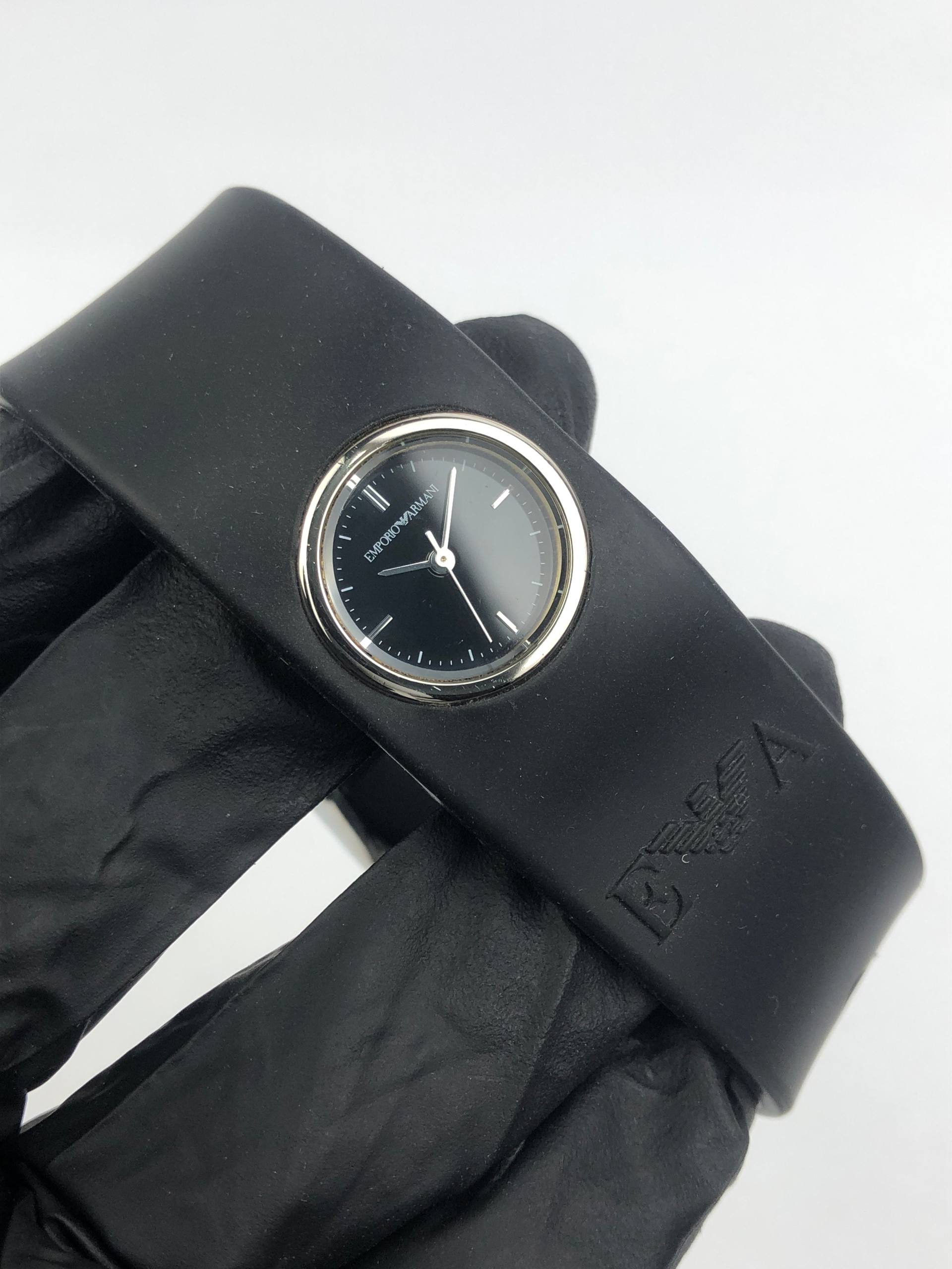 EMPORIO ARMANY AR-1000 AUTHENTIC QUARTZ - Gambar 4