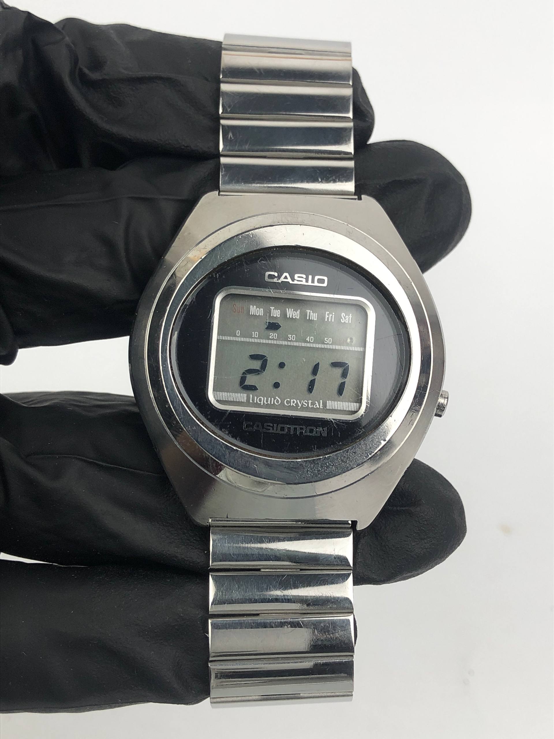 RARE CASIOTRON 01-501 VINTAGE LCD - Gambar 2