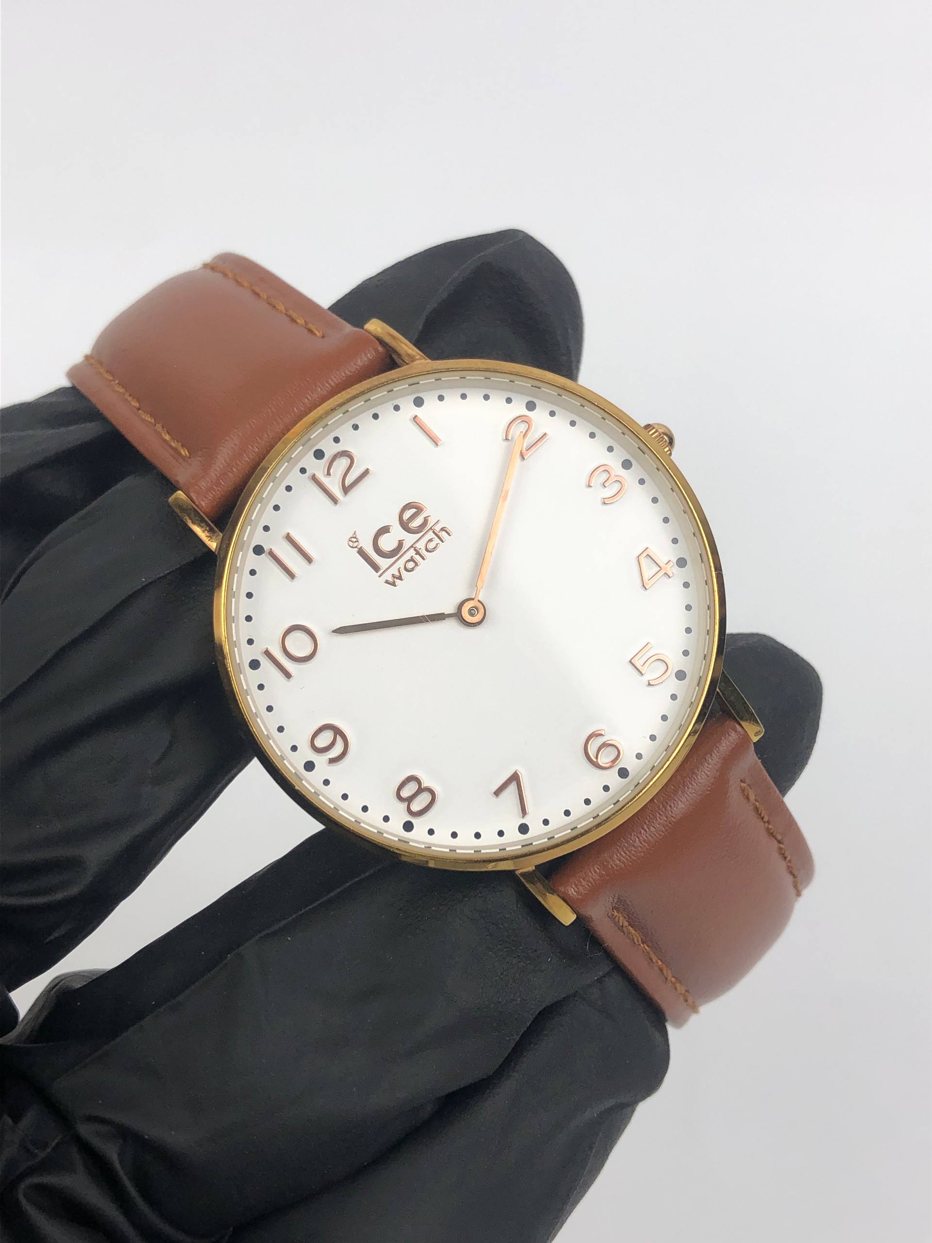 DRESSWATCH ICE WATCH NUMERIK GOLD CASE QUARTZ - Gambar 4