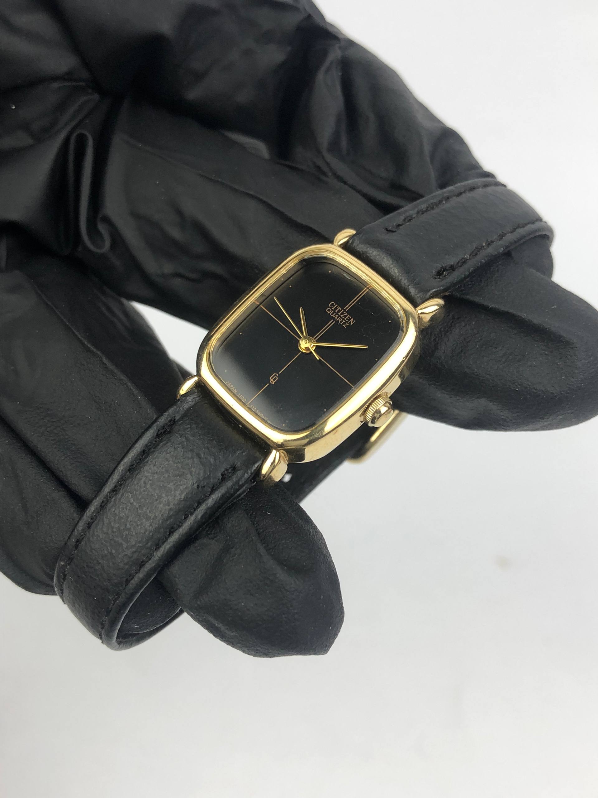 CITIZEN 4-104749 CROSS HAIR BLACK DIAL QUARTZ KLASIK - Gambar 2