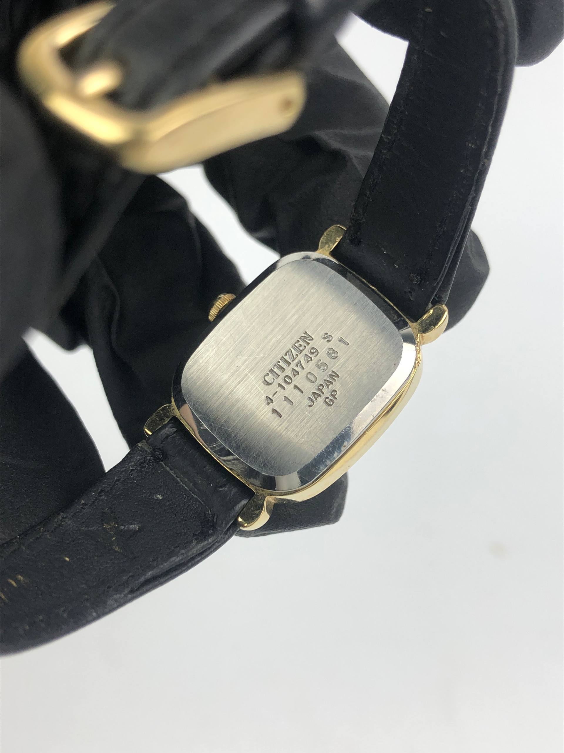 CITIZEN 4-104749 CROSS HAIR BLACK DIAL QUARTZ KLASIK - Gambar 7