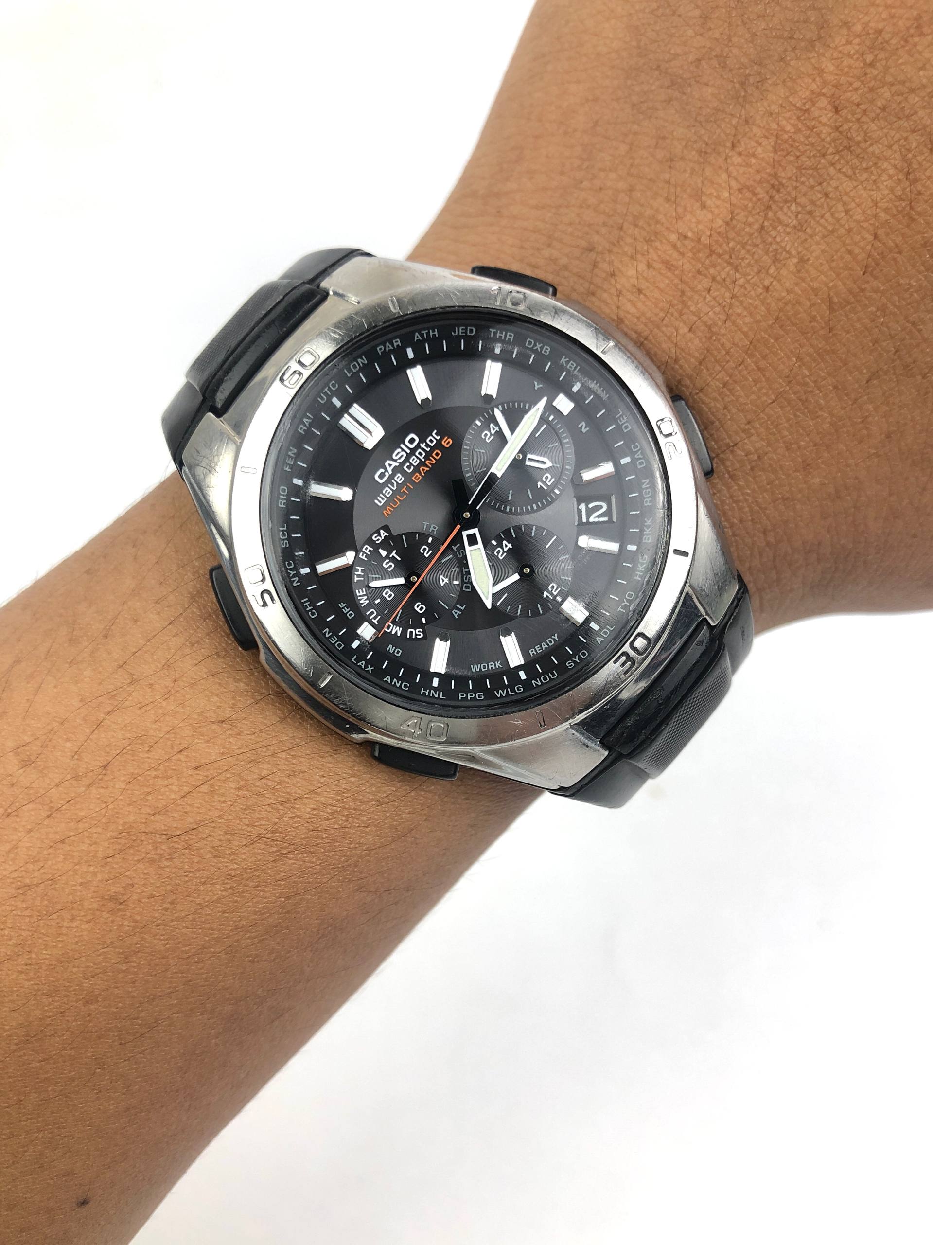 CASIO WVQ-M410 WAVECEPTOR MULTIBAND 6 CHRONOGRAPH ALL ORIGINAL