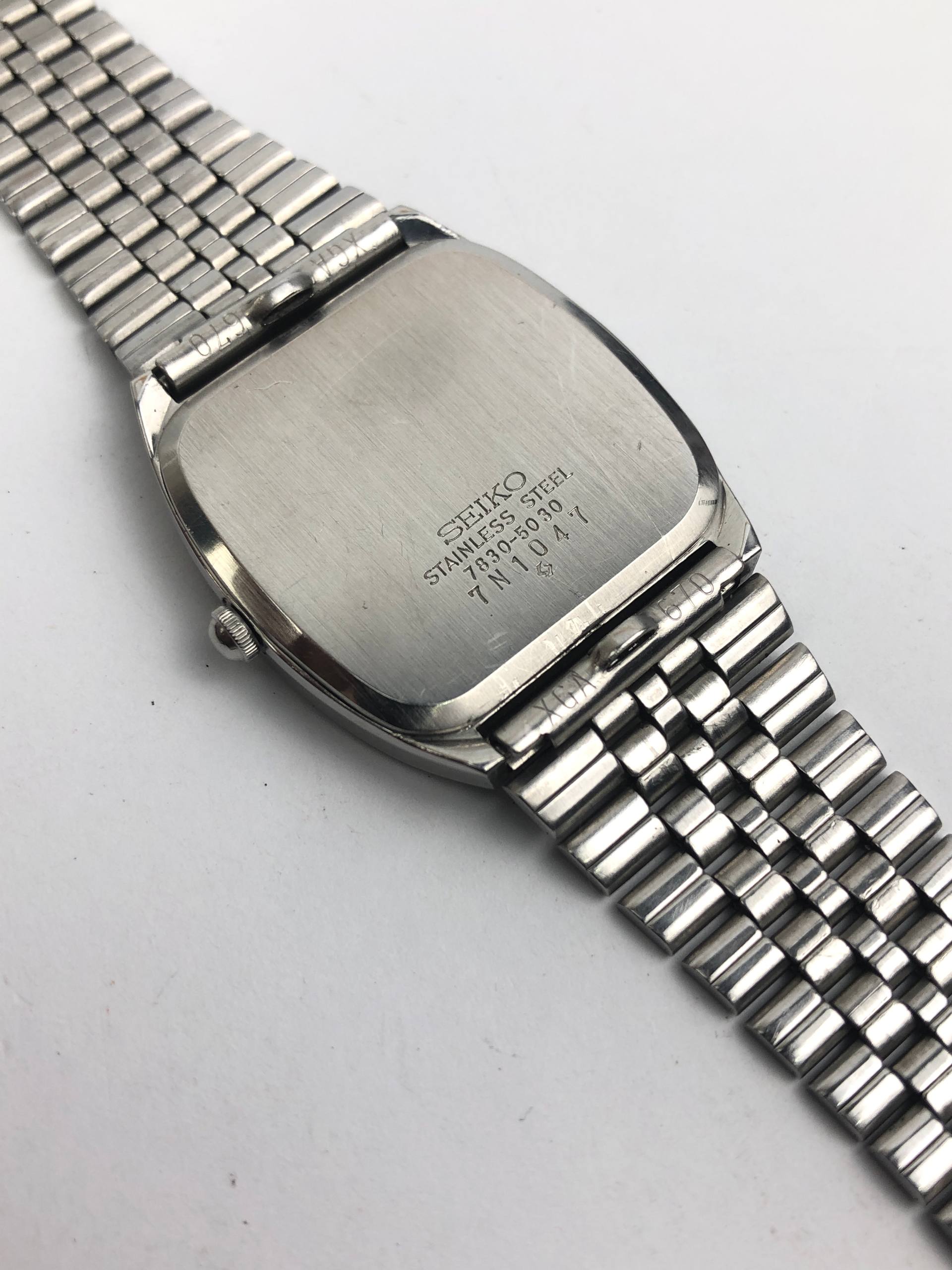 SEIKO 7830-5030 TV CASE QUARTZ ALL ORIGINAL - Gambar 8