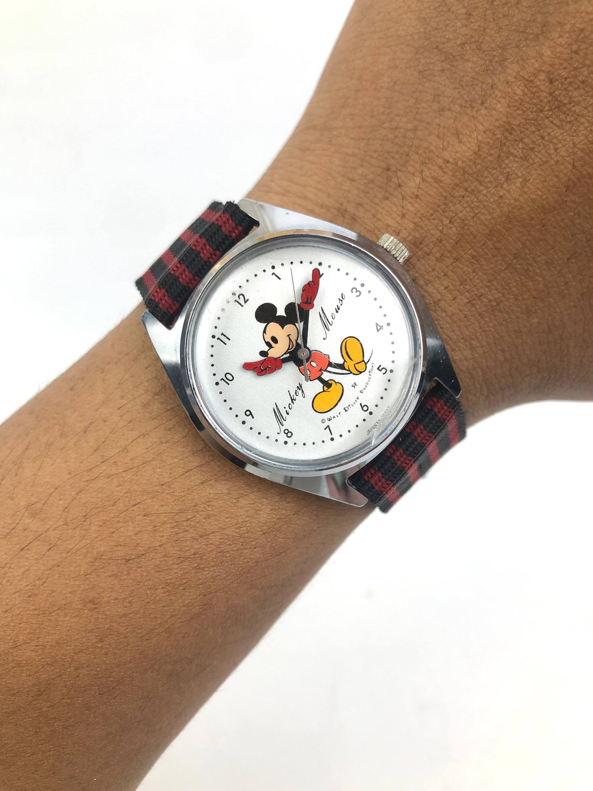SEIKO MICKEY MOUSE CHARACTER 5000-7000 VINTAGE MANUAL WINDING