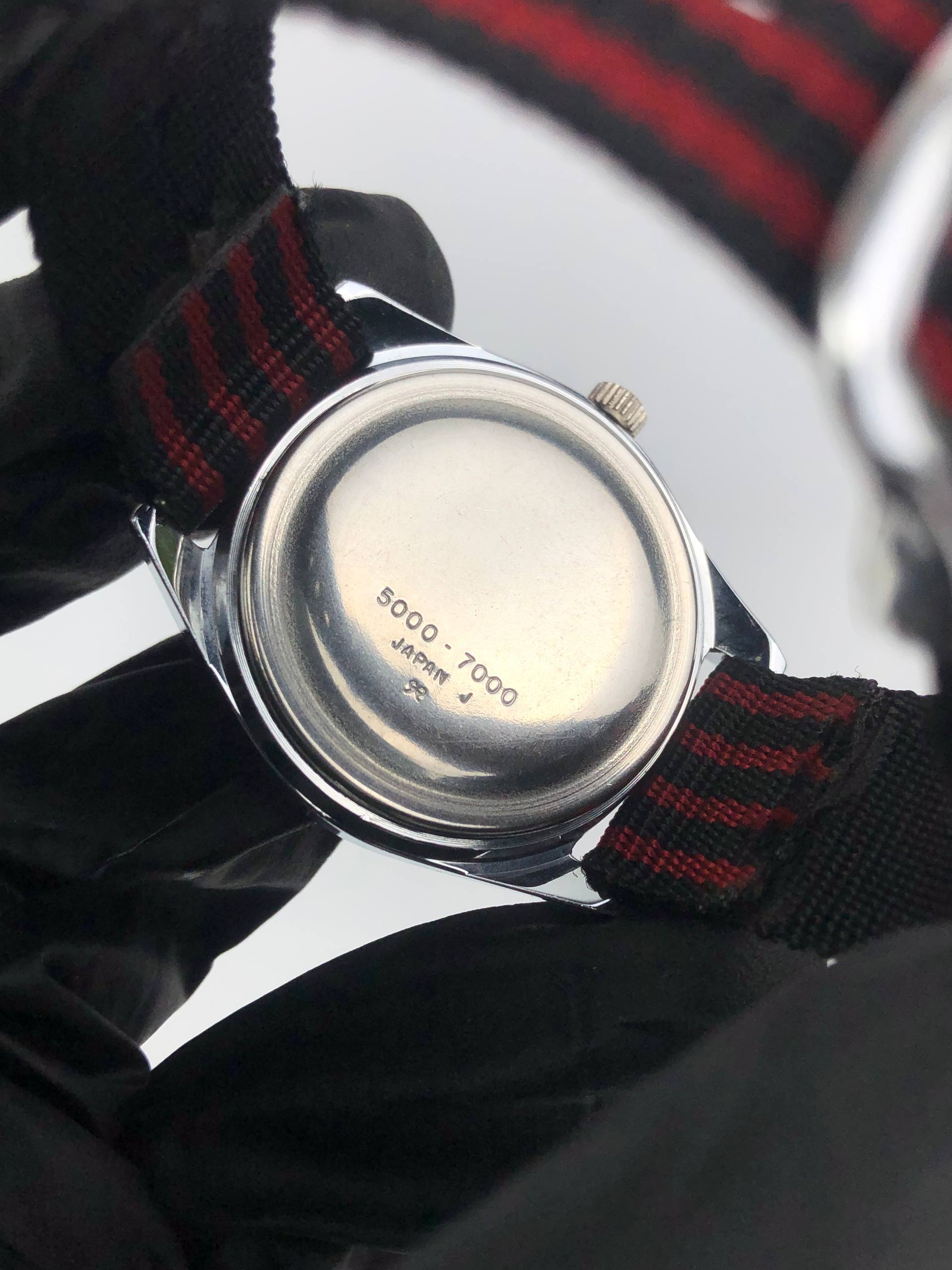 SEIKO MICKEY MOUSE CHARACTER 5000-7000 VINTAGE MANUAL WINDING - Gambar 7