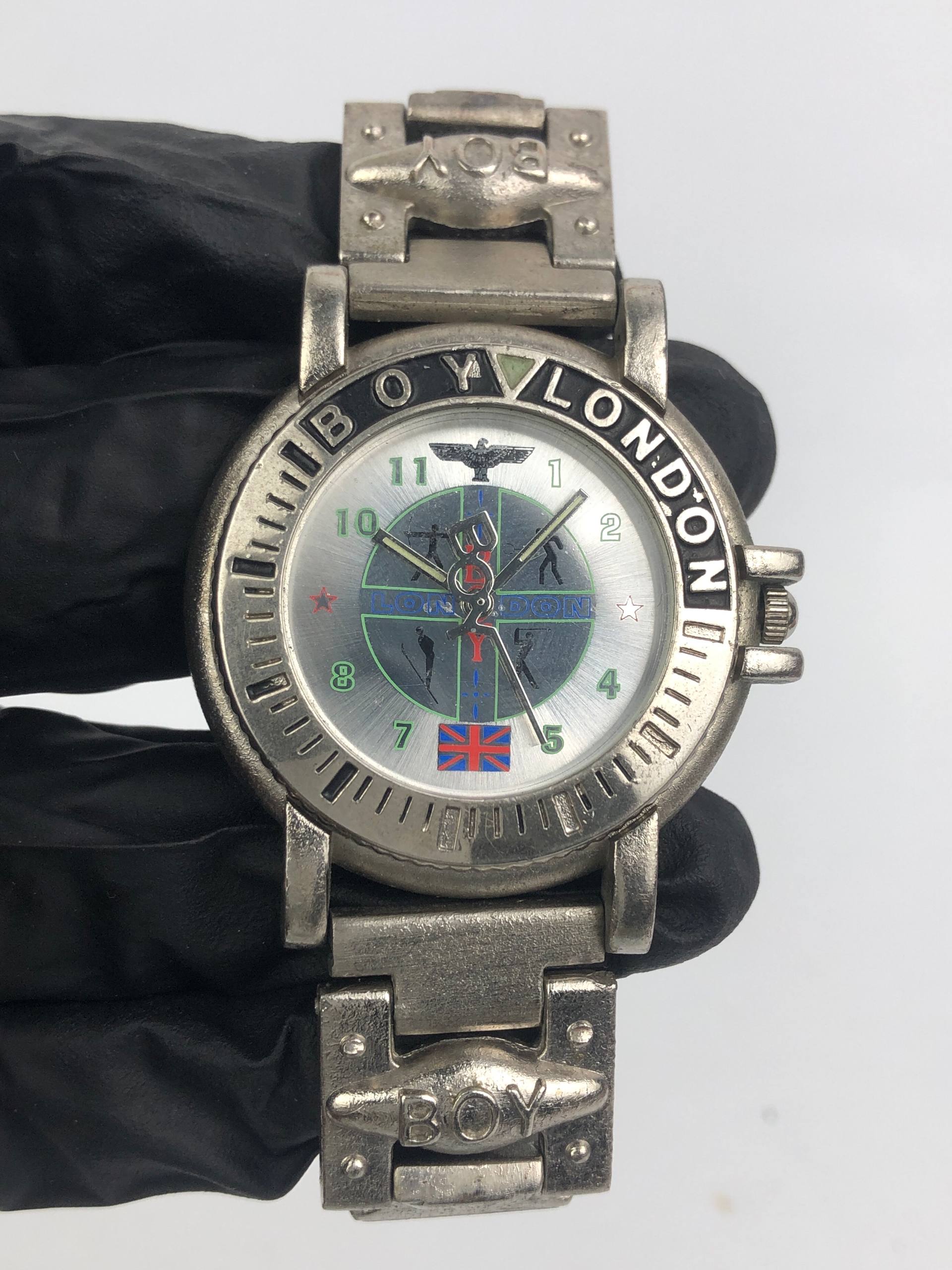 RETRO BOY LONDON ANALOG VINTAGE JAPAN QUARTZ - Gambar 2