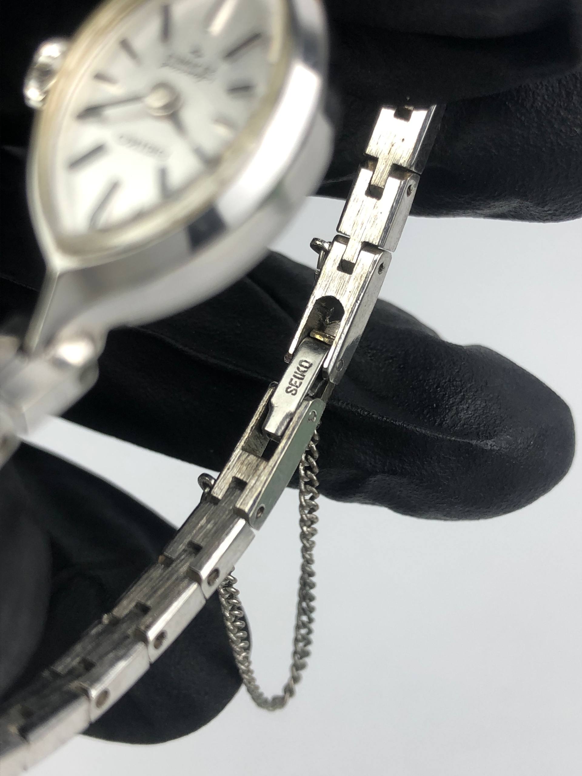 BEAUTIFUL SEIKO SPECIAL 1140-7050 BANGLE MANUAL ALL ORIGINAL - Gambar 7