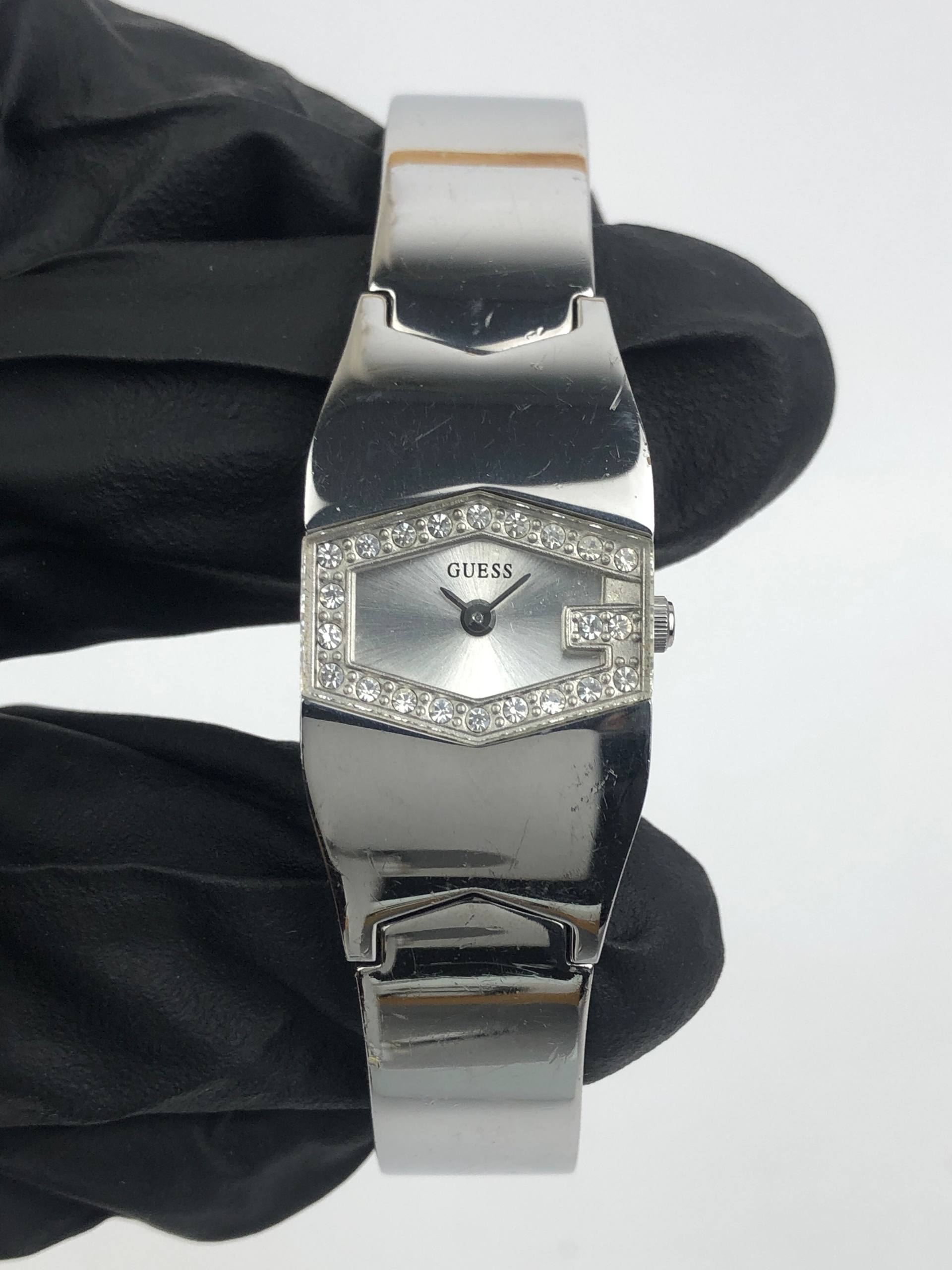 GUESS GLITTER GIRL LADY QUARTZ ALL ORIGINAL - Gambar 2