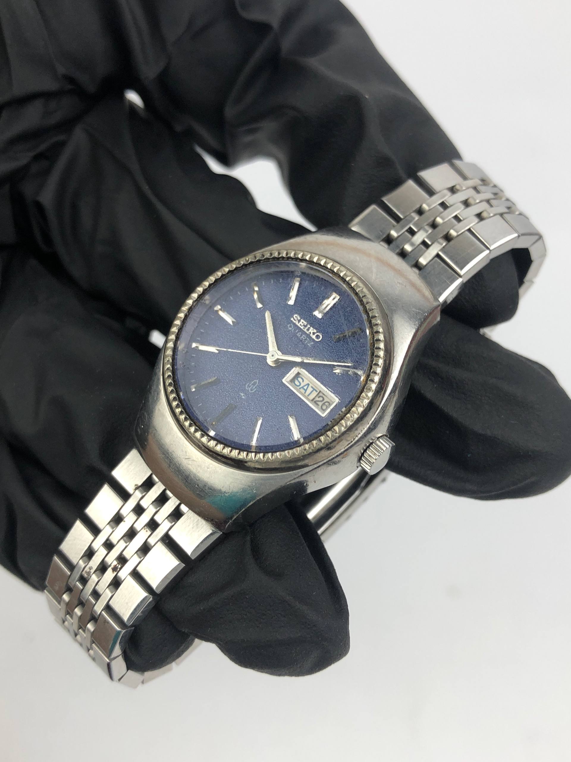 SEIKO 4303-0040 BLUE TEXTURE DIAL QUARTZ LADIES - Gambar 3