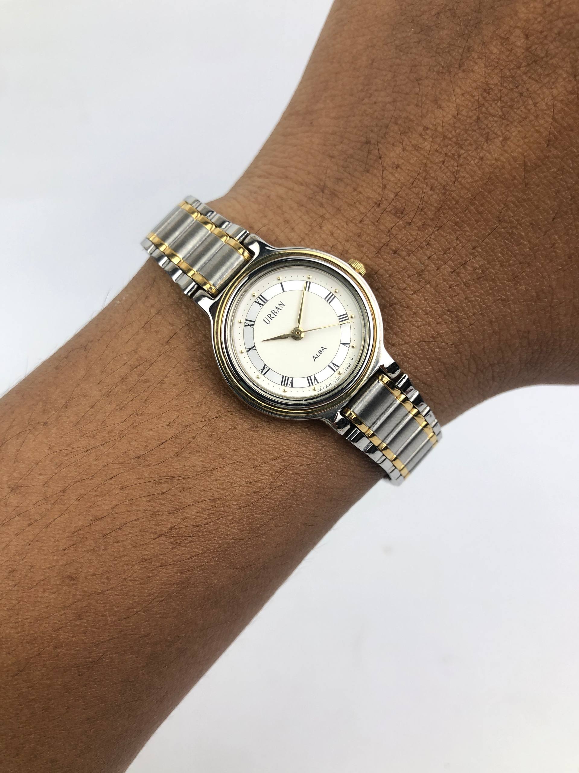 ALBA JAPAN QUARTZ TWOTONE ROMAN DIAL