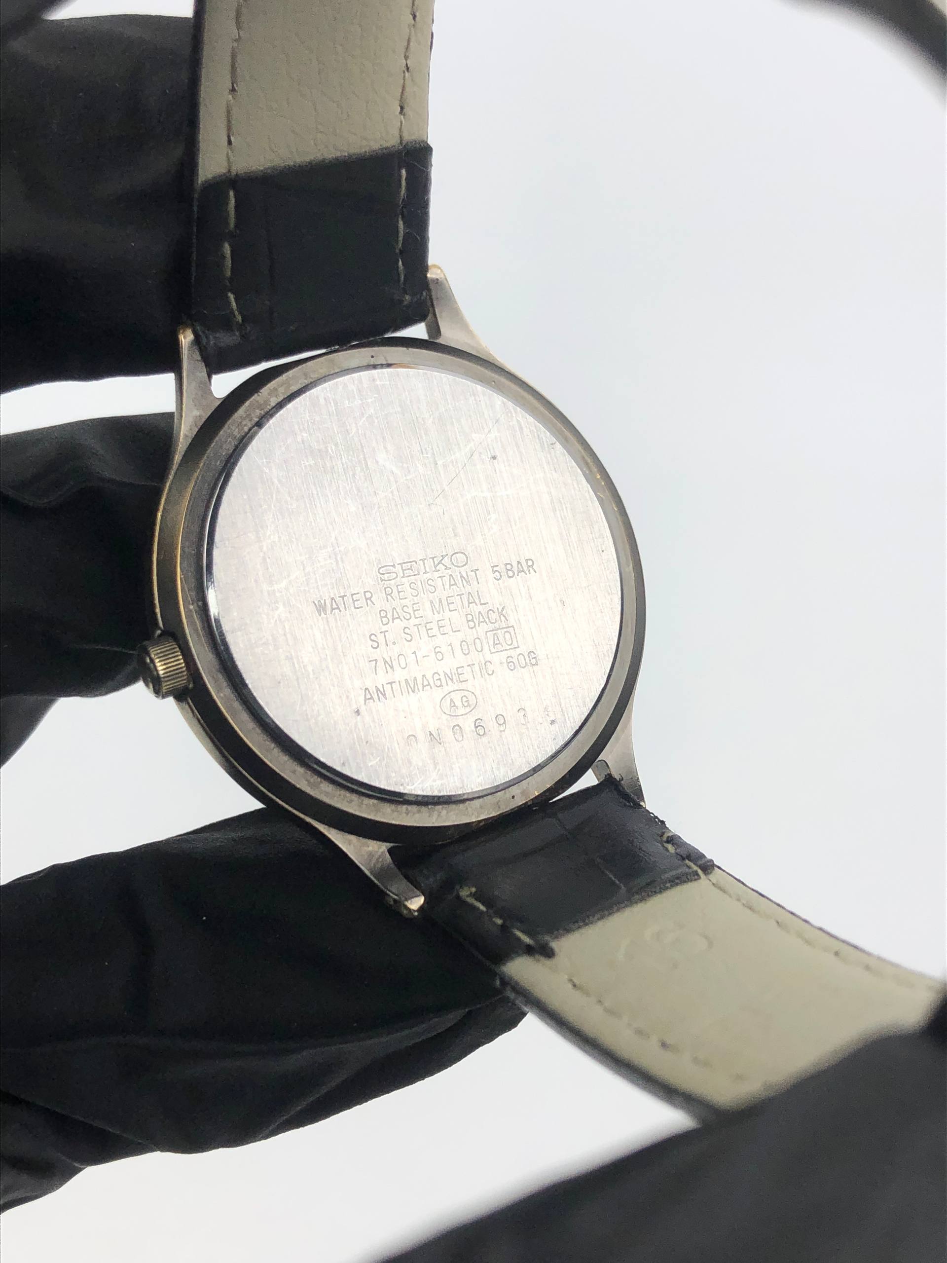 SEIKO 7N01-6100 QUARTZ KLASIK UNISEX - Gambar 7