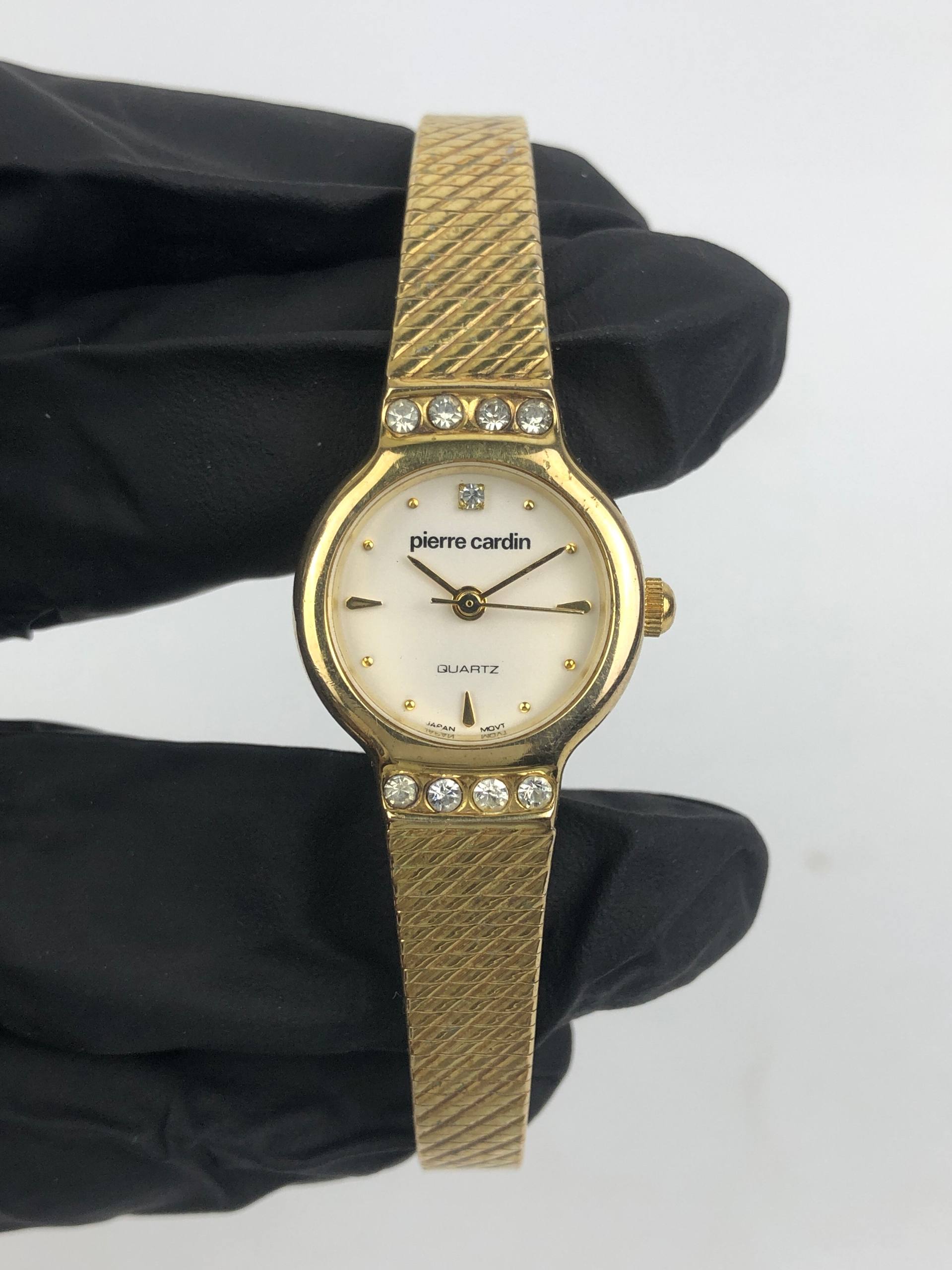 PIERRE CARDIN BANGLE GOLD DISMOND BEZEL QUARTZ - Gambar 2