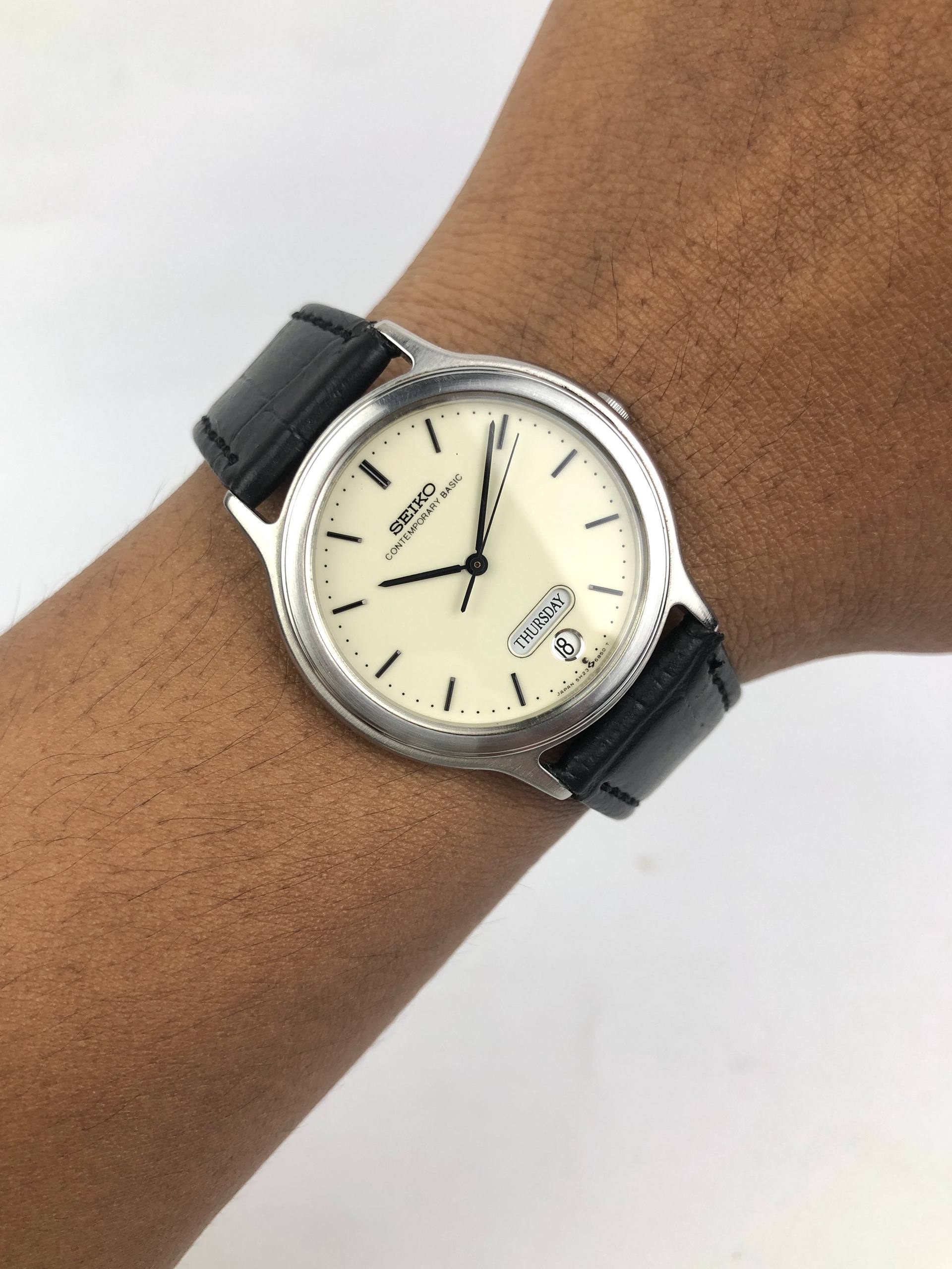 SEIKO 5H23-6B90 CONTEMPORARY BASIC TAN DIAL SPLIT DAY