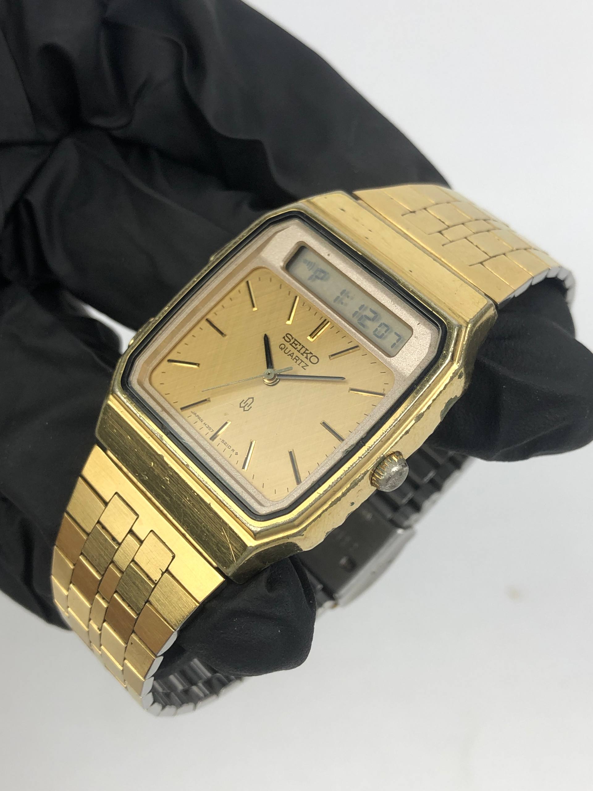 SEIKO H357-5000 JDM ANADIGI GOLD CASE ALL ORIGINAL - Gambar 3
