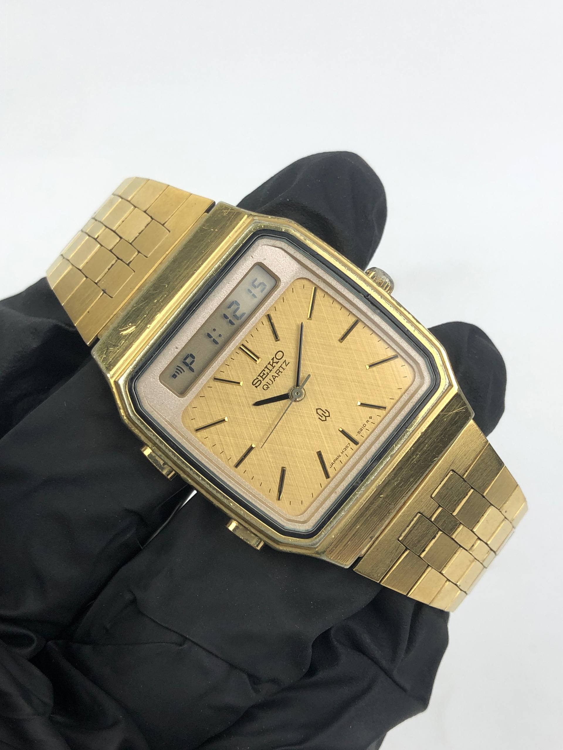 SEIKO H357-5000 JDM ANADIGI GOLD CASE ALL ORIGINAL - Gambar 4