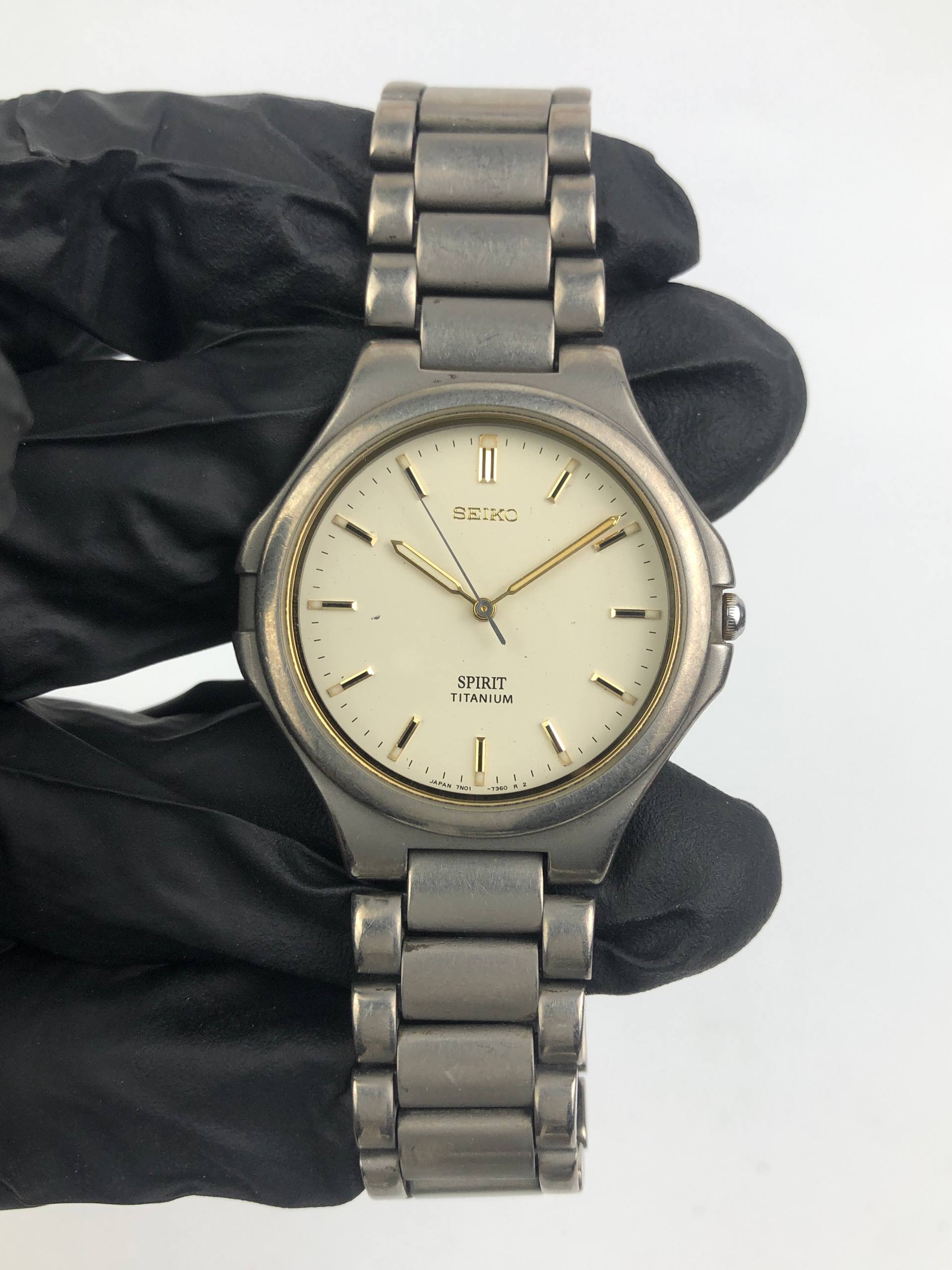 SEIKO 7N01-7100 SPIRIT TAN DIAL ALL TITANIUM - Gambar 2