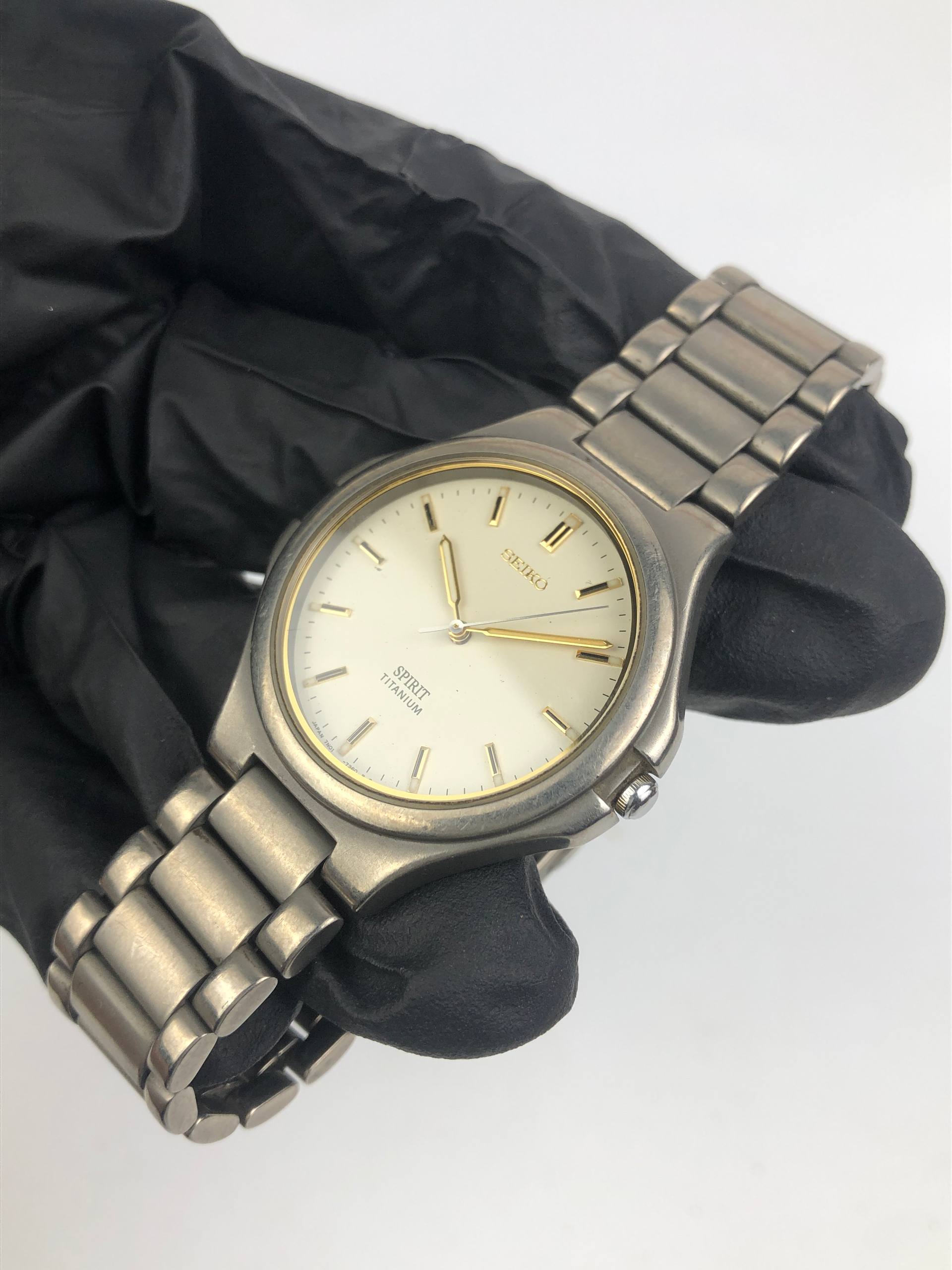 SEIKO 7N01-7100 SPIRIT TAN DIAL ALL TITANIUM - Gambar 3