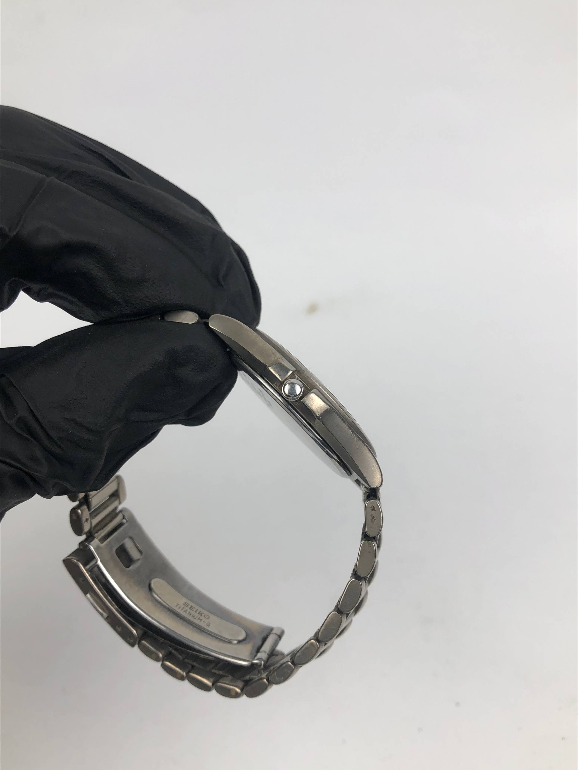 SEIKO 7N01-7100 SPIRIT TAN DIAL ALL TITANIUM - Gambar 5